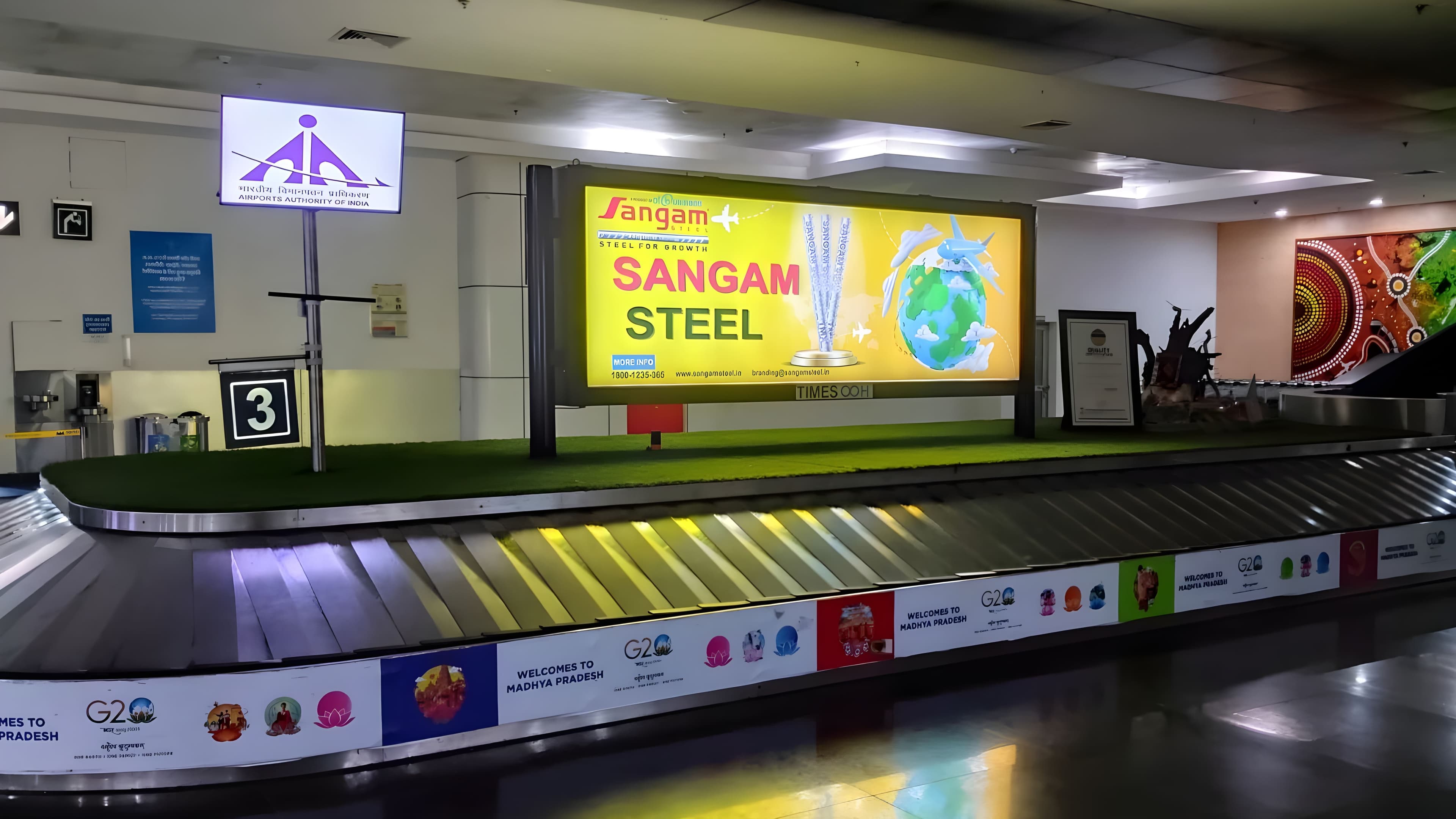 Airport Branding - Reach Captive Audiences in Transit